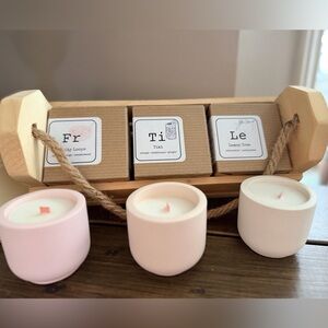 Natural Scented Candle Set with Wooden Holder